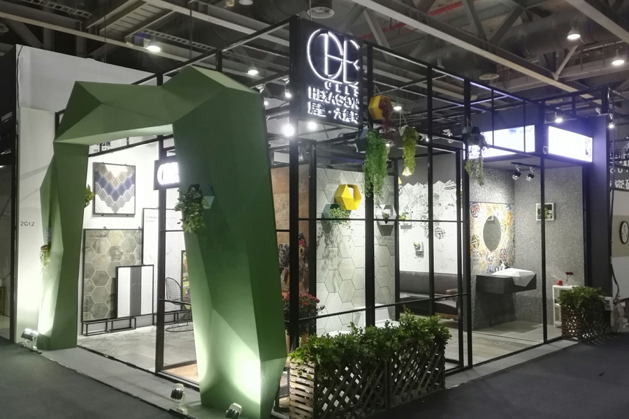 At 30th Nov 2017, GB Gres get the recommened brand award in Guangzhou Design Week for 2 consecutive years